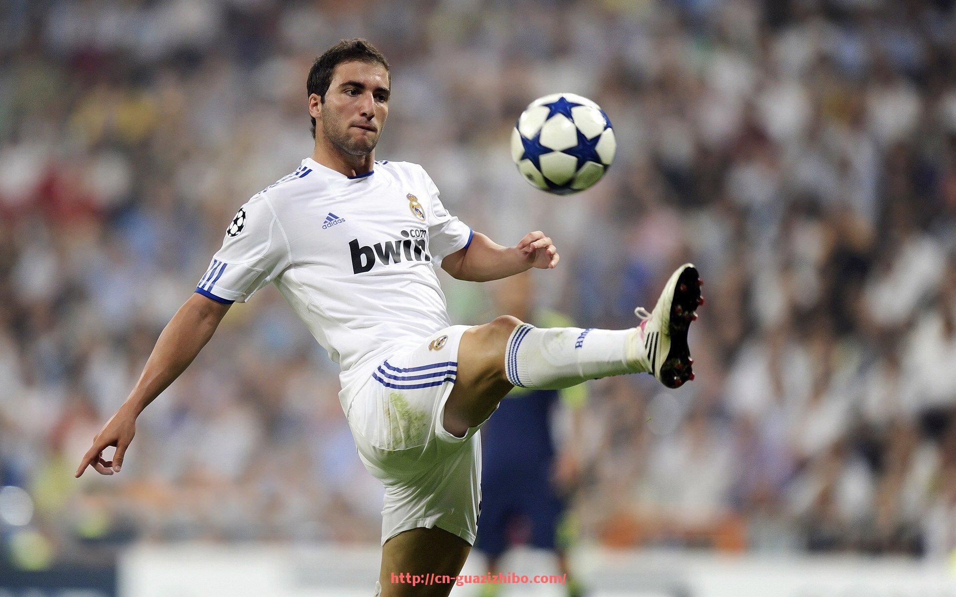 瓜子直播-天津泰达对阵大连一方中超联赛体育赛事详细解析